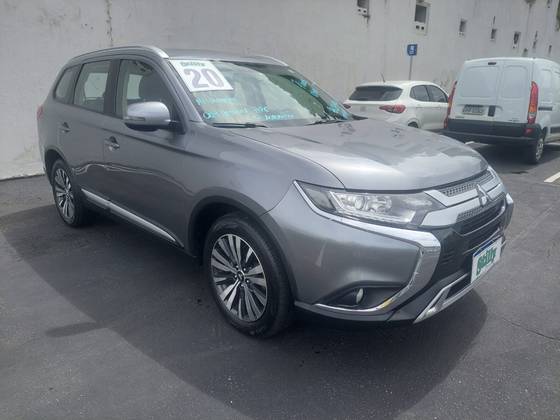 MITSUBISHI OUTLANDER 2.0 MIVEC GASOLINA HPE AUTOMÁTICO